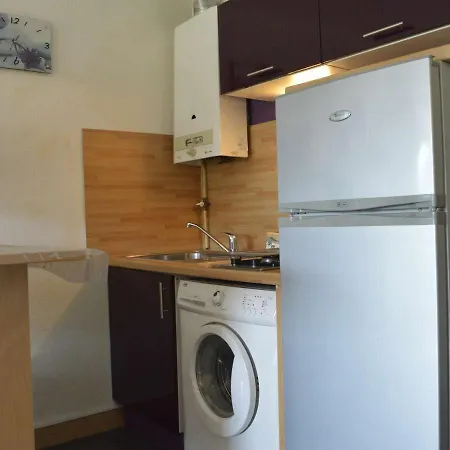 Apartment Cap D'agde, 1 Piece, 2 Personnes - Fr-1-249-324 *
